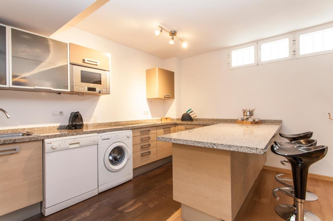 Lf Parking Incluido Amplio Loft En Barrio Santa Cruz Lägenhet Sevilla Exteriör bild